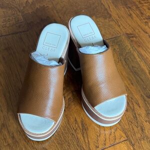 New Dolce Vita Tan Leather Mules 7.5.